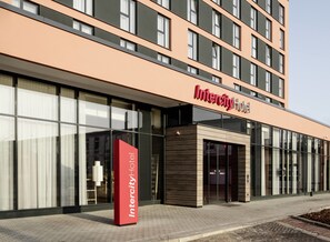 Property entrance - IntercityHotel Braunschweig (Braunschweig)