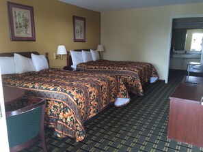 Room, 2 Queen Beds, Non Smoking, Refrigerator & Microwave | Desk, iron/ironing board, rollaway beds, free WiFi - Executive Inn & Suites Schulenburg (Schulenburg)