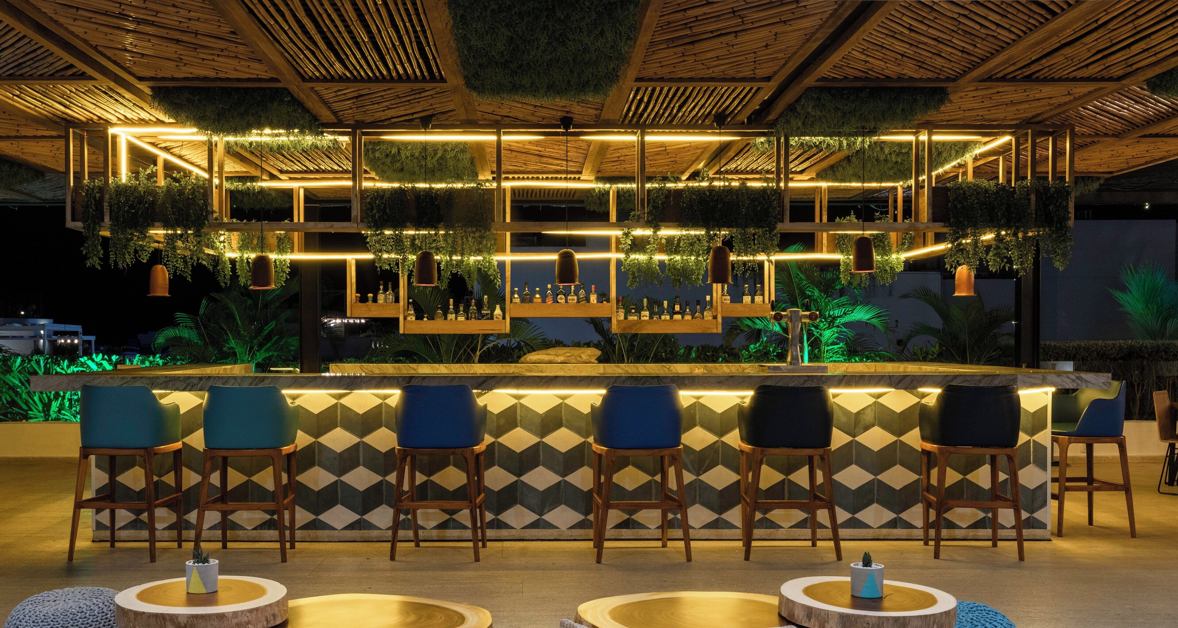 شرفة على السطح