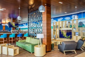 Breakfast, lunch, dinner served; international cuisine  - Fiesta Inn Playa del Carmen (Playa del Carmen)