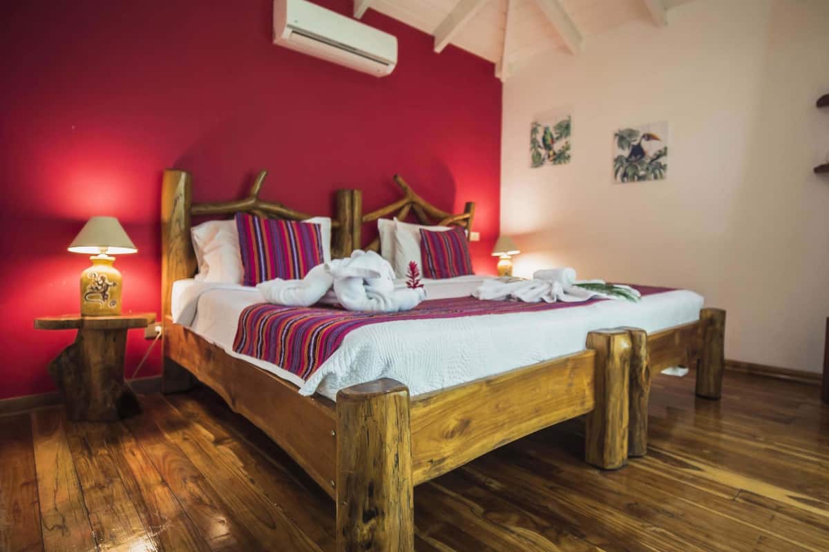 Room | 1 bedroom, free minibar items, in-room safe, soundproofing