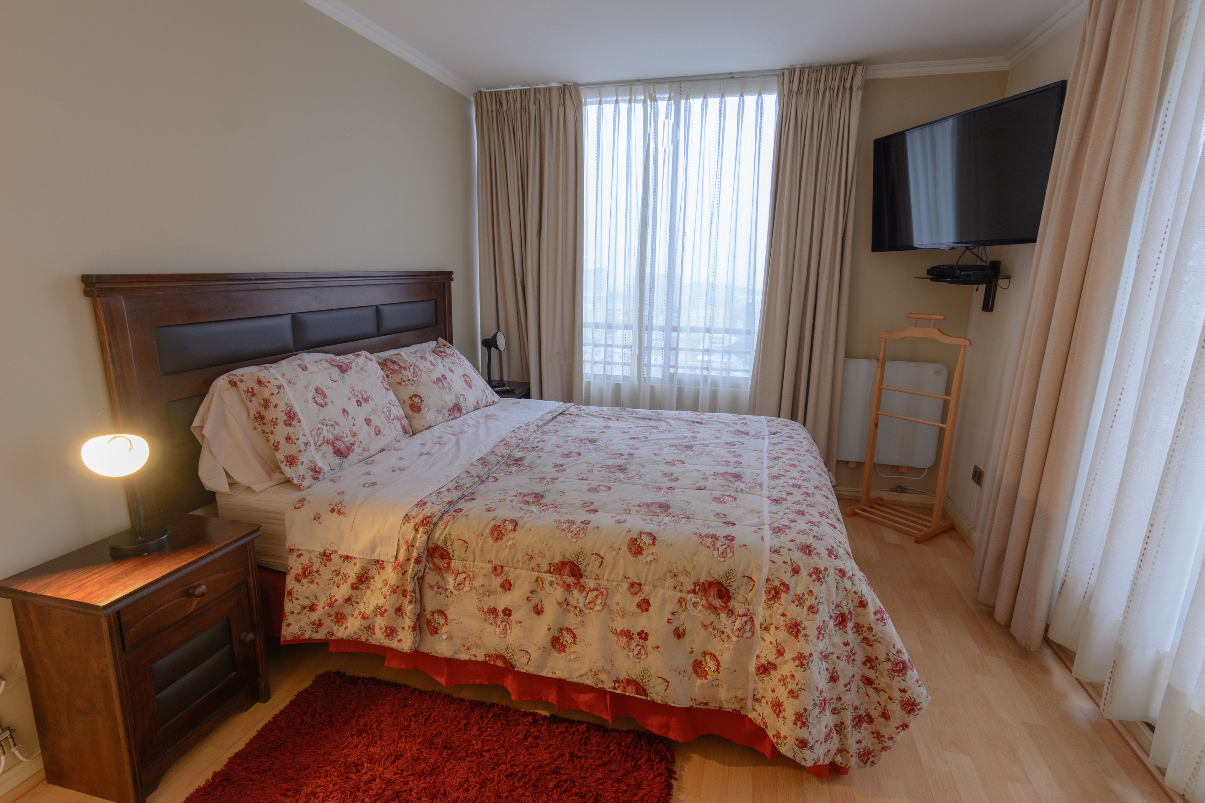 Apartment, 1 Bedroom (N°2001) | 1 bedroom, premium bedding, desk, iron/ironing board