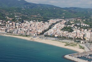 Aerial view - Vila Arenys Hotel (Arenys de Mar)