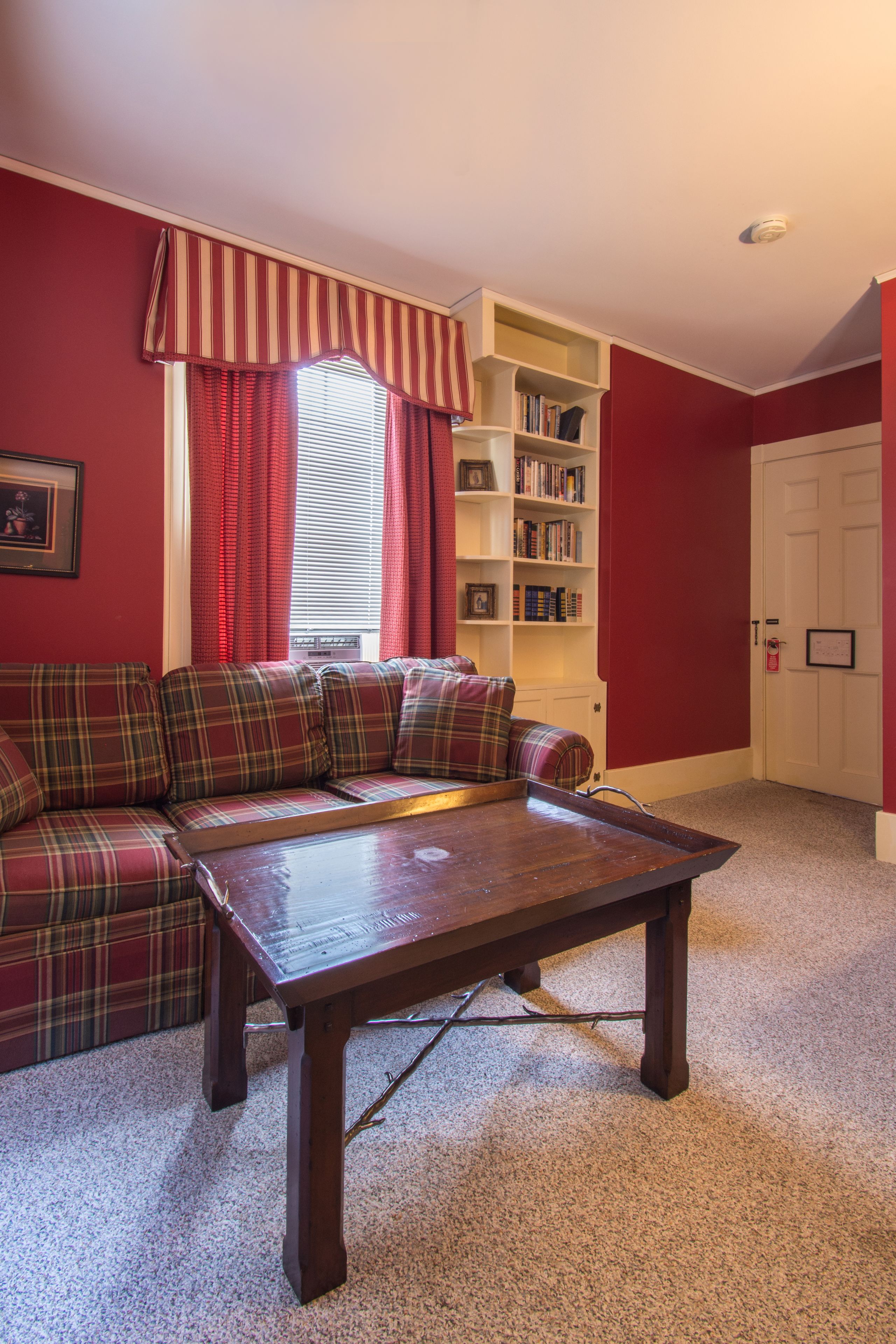 junior suite, 1 king bed | individually decorated, individually furnished, iron/ironing board