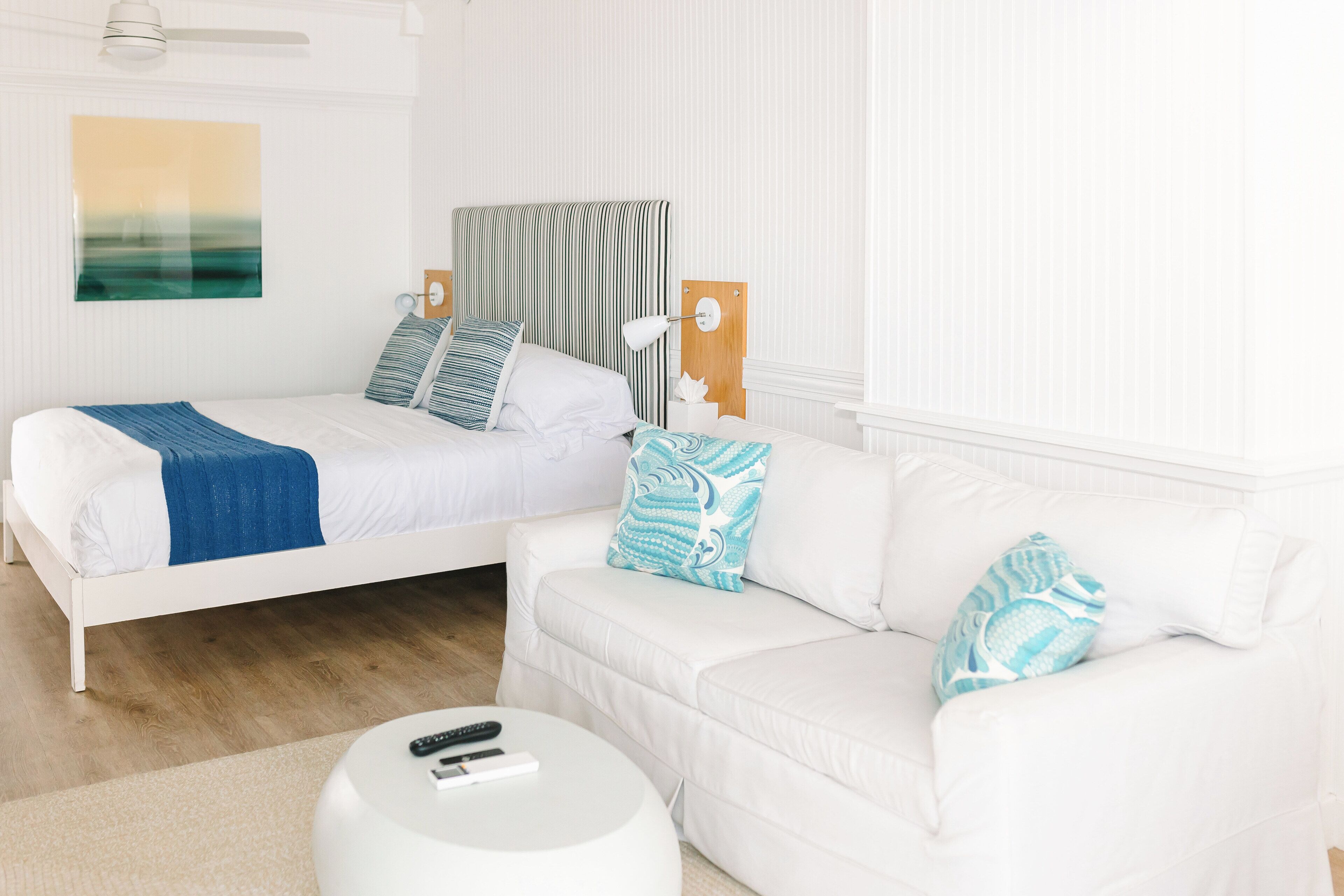 oceanview king | iron/ironing board, travel cot, free wifi, bed sheets