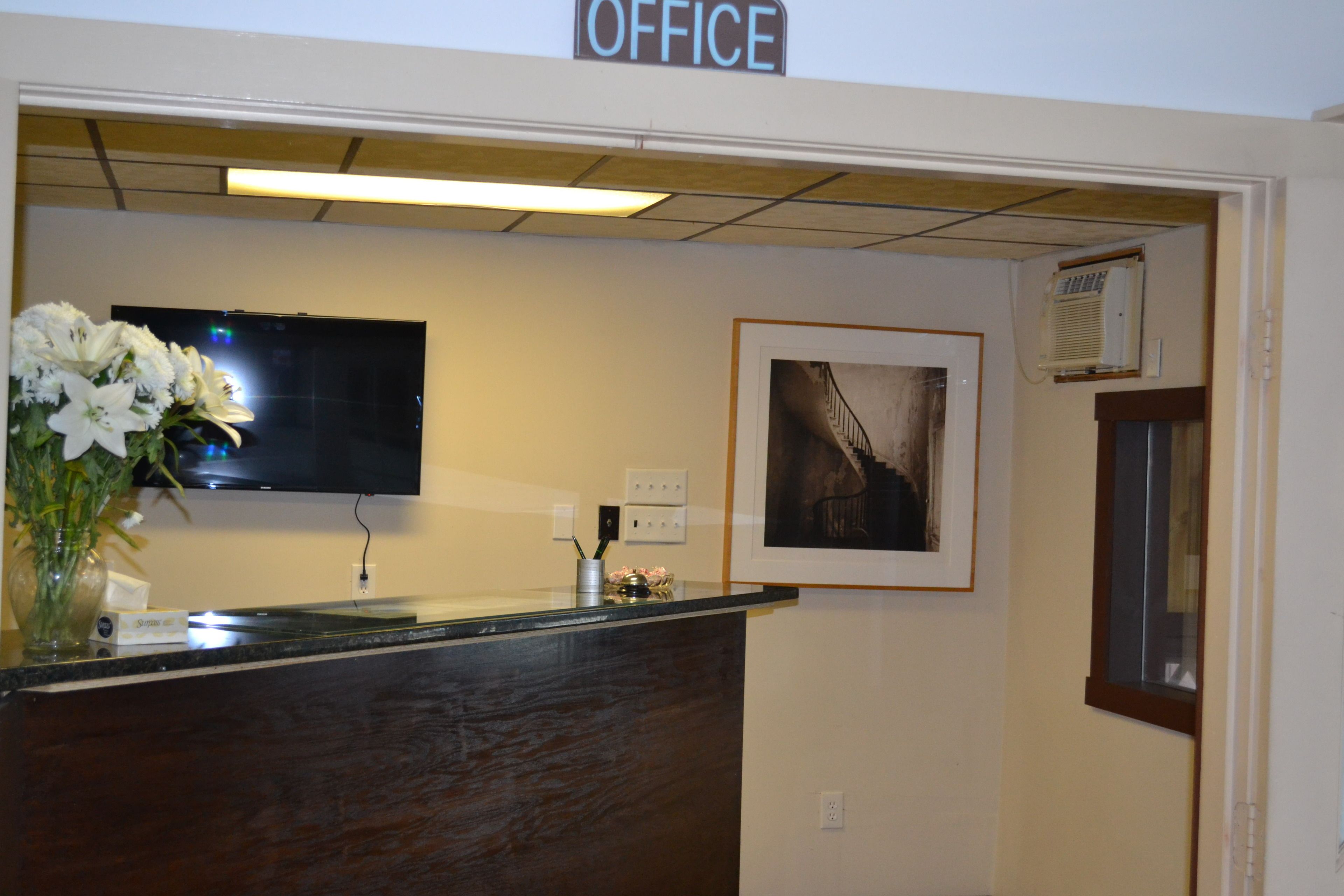 ฝ่ายต้อนรับ