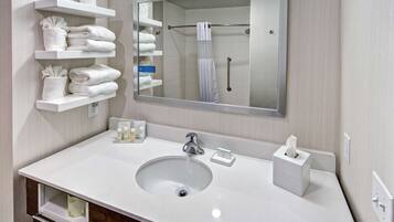 Free toiletries, towels