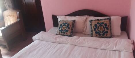 Bureau, lits pliants/supplémentaires, Wi-Fi gratuit