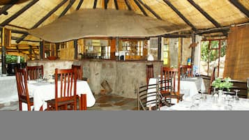 Desayuno completo incluido todos los días