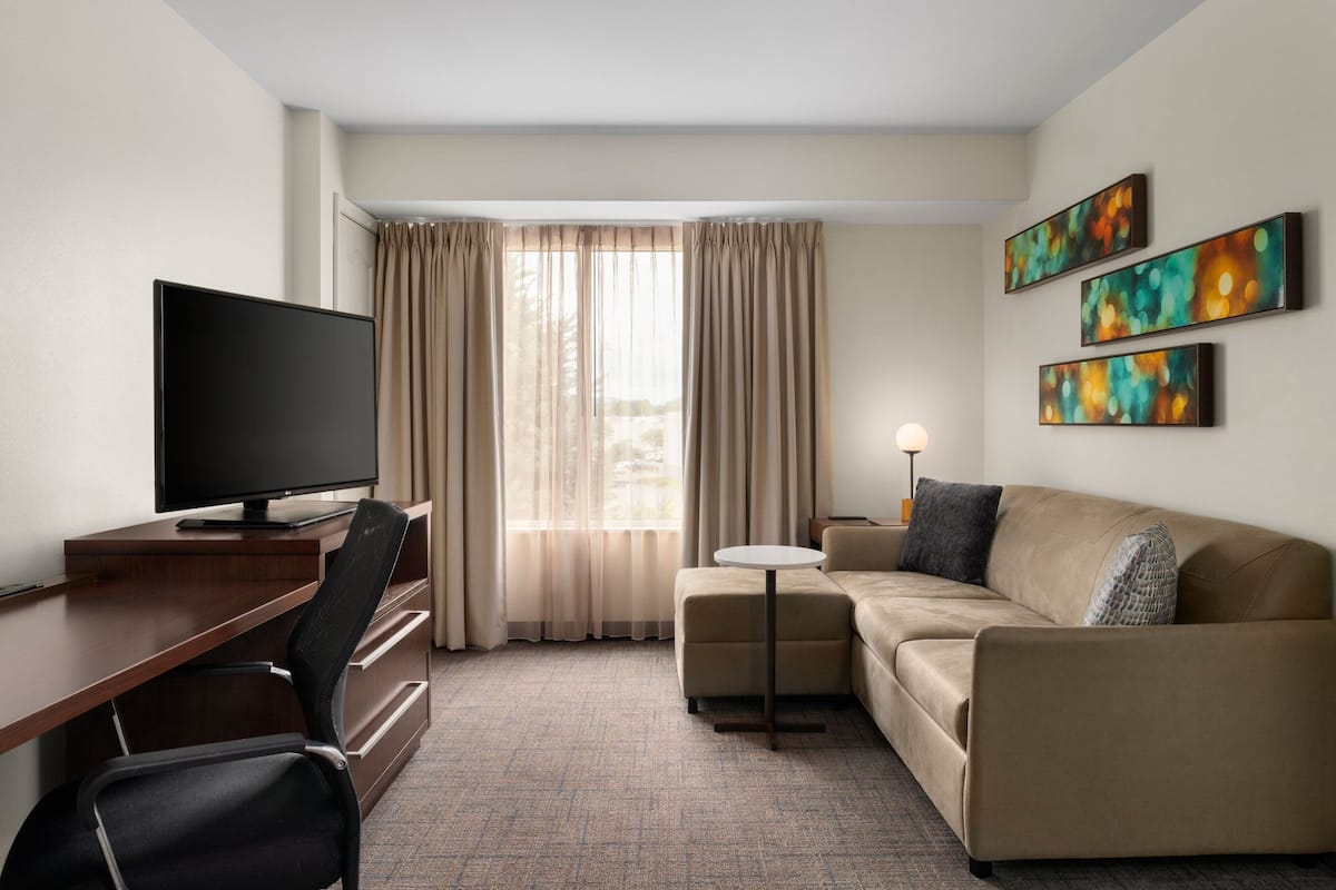 Suite, 2 Bedrooms, Non Smoking | Living area | Smart TV, Netflix