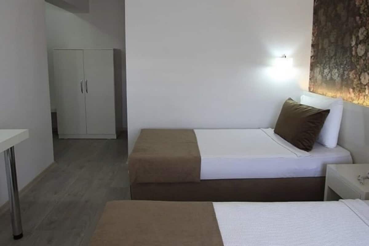 In-room safe, desk, free cots/infant beds, free WiFi
