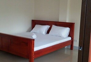 Quarto luxo, 1 cama King | Quartos à prova de som, camas extras/dobráveis (sobretaxa)