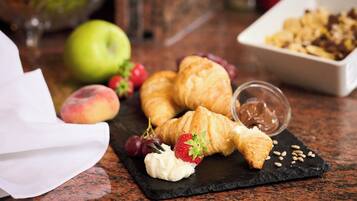Daily buffet breakfast (EUR 13 per person)