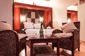 总统套房 | 起居区 | 平板电视