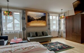 Standard Triple Room (201622772) | Living area | Flat-screen TV - Pokoje Zamoyskiego - WATRA (Zakopane)