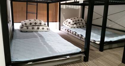 DK House - Hostel