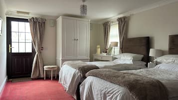 Room 8 Twin Room, Accessible (Dog friendly x 1 dog) | 1 bedroom, premium bedding, individually decorated