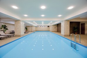 屋内プール