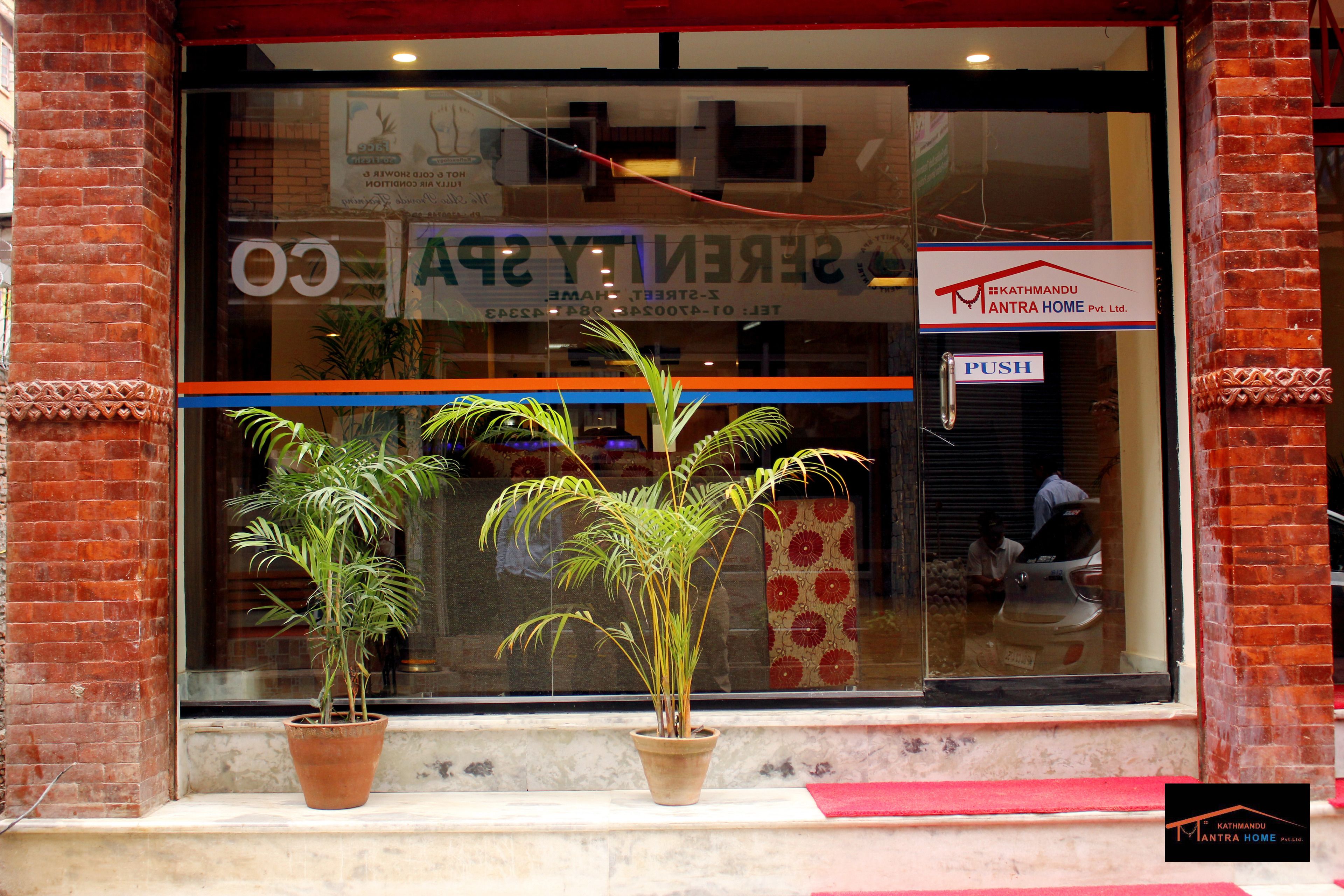 outdoor banquet area