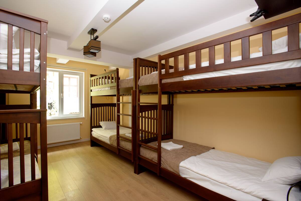 Dormitorio compartido, dormitorio mixto (6 beds) | Tabla de planchar con plancha y wifi gratis