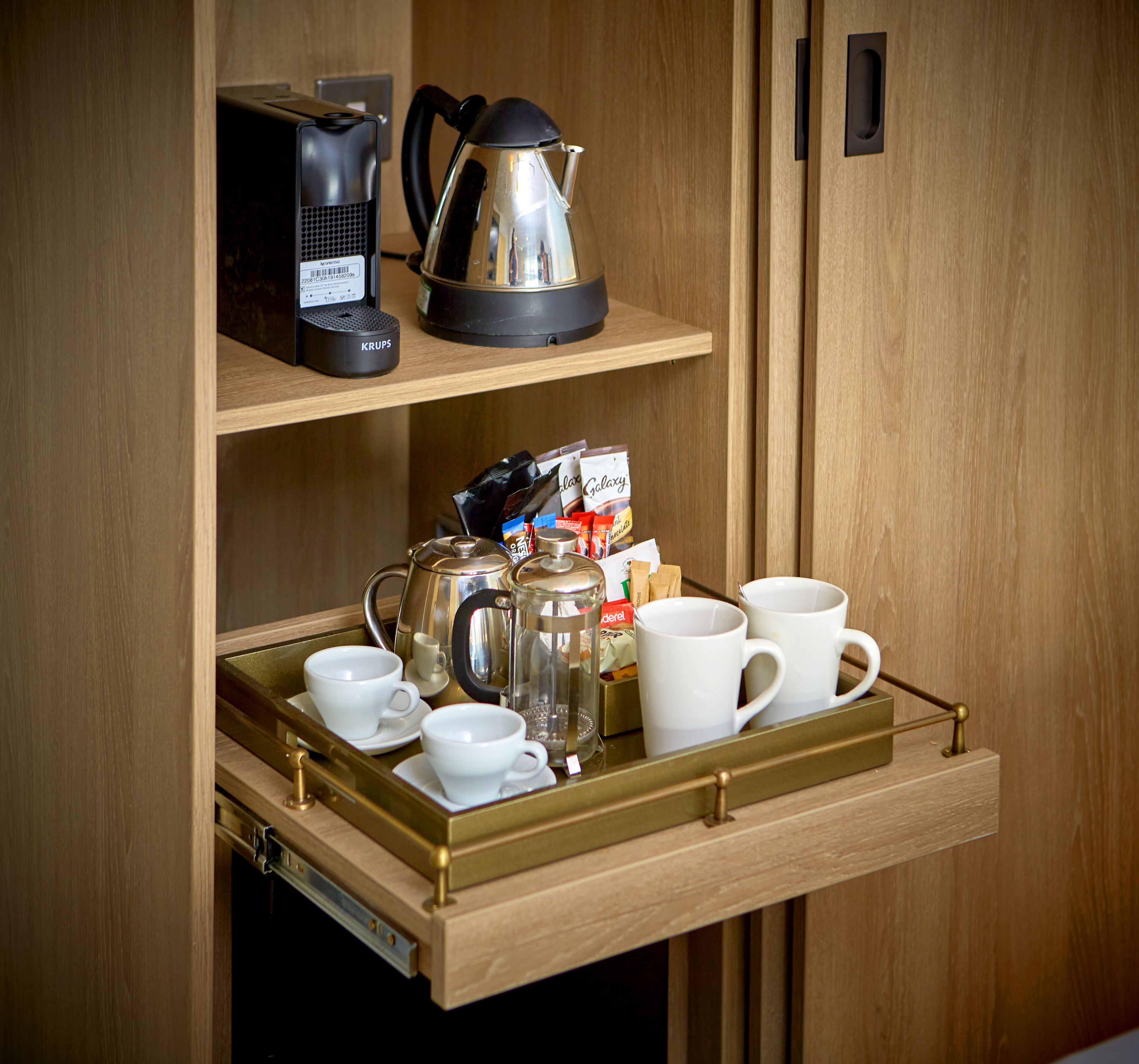 1 bedroom, desk, free wifi, bed sheets