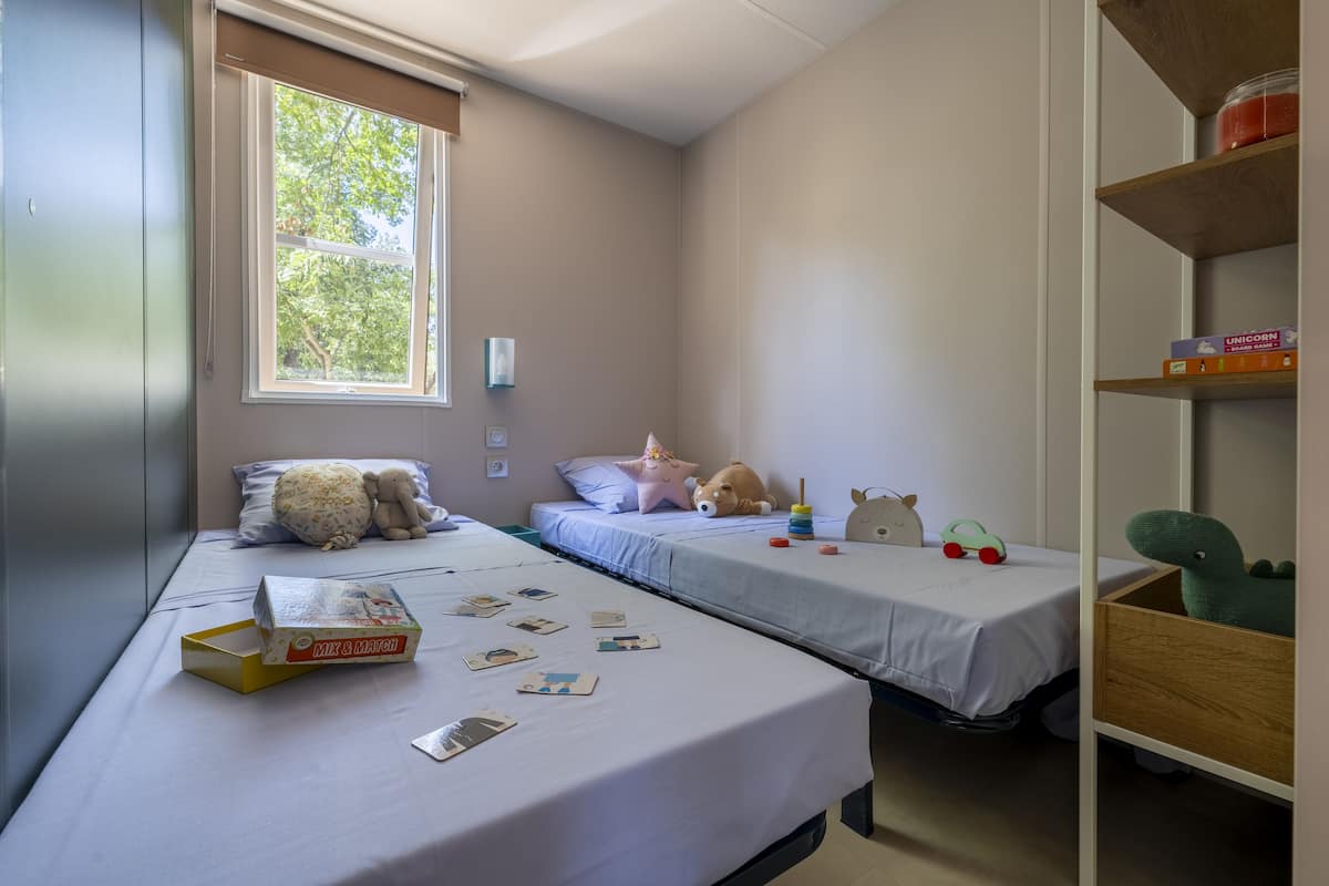 Mobil-Home Charme 2ch | 3 sovrum, barnsÀngar och gratis wi-fi