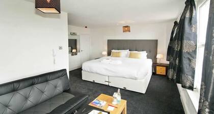 Acacia Boutique Hotel