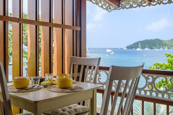 Deluxe Suite, 1 Bedroom, Terrace, Sea View | 1 bedroom, premium bedding, in-room safe, individually furnished