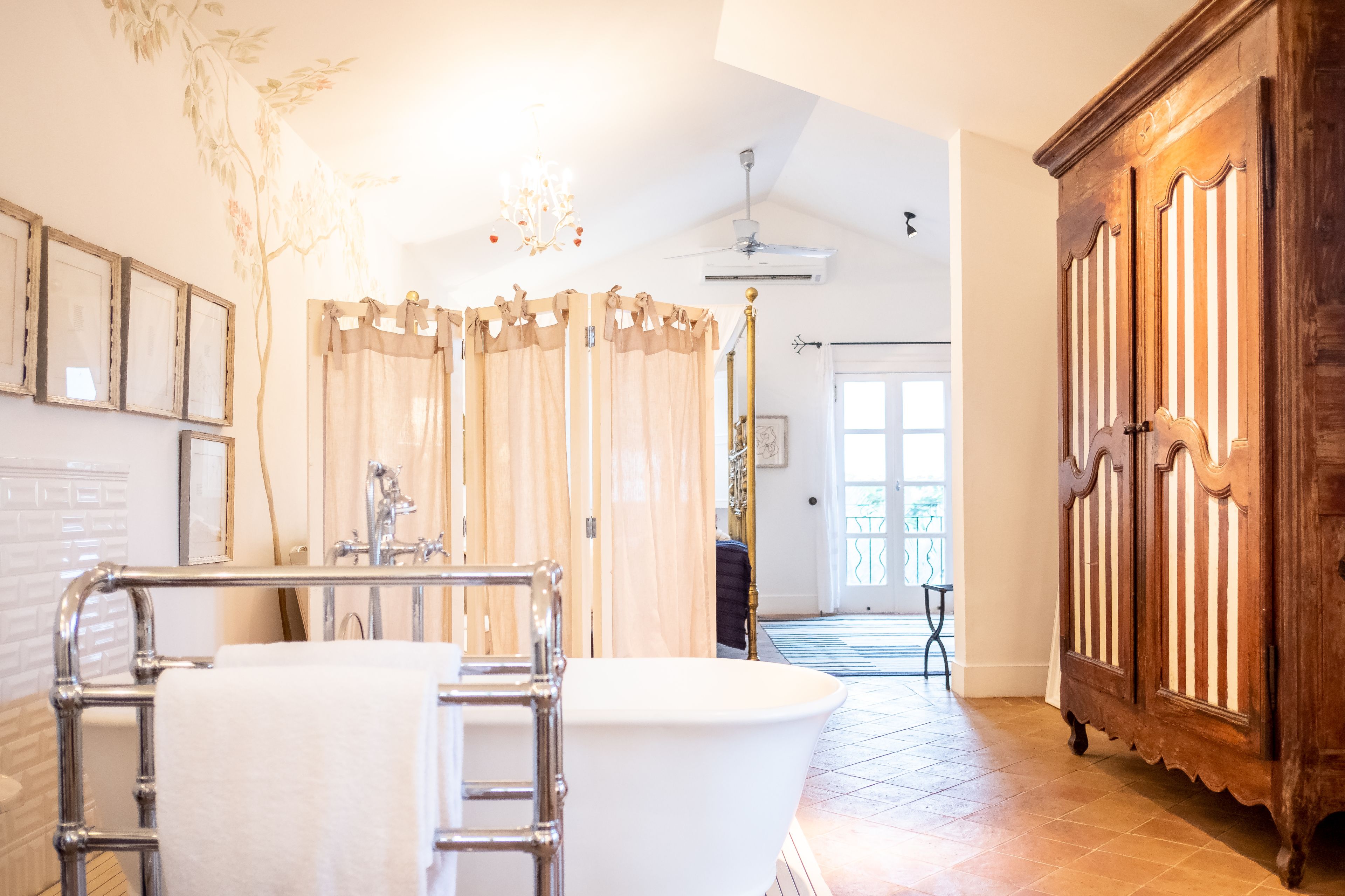 master room | 1 bedroom, premium bedding, minibar, in-room safe