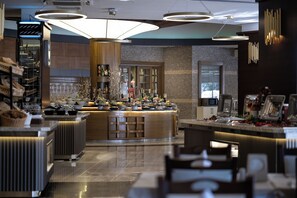 Free daily buffet breakfast  - My Home Resort - All inclusive (Alanya)
