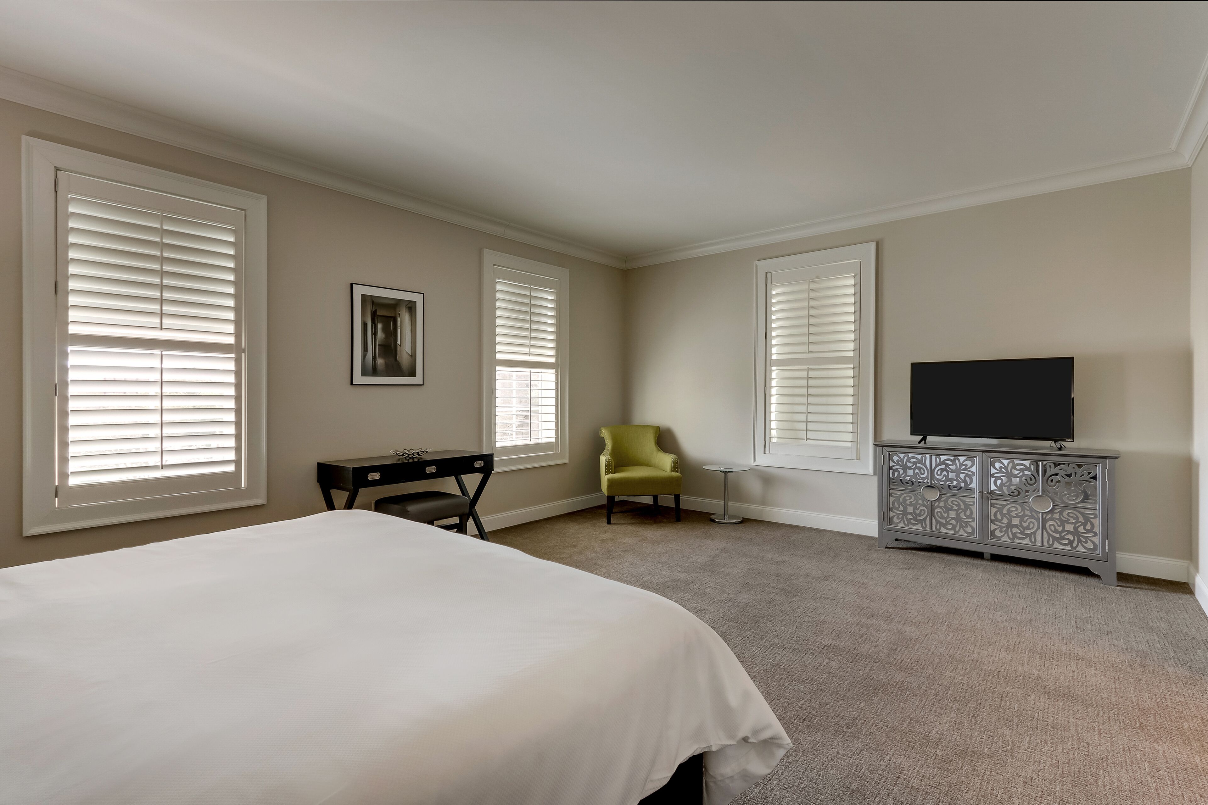 executive king suite | 1 bedroom, premium bedding, select comfort beds, minibar