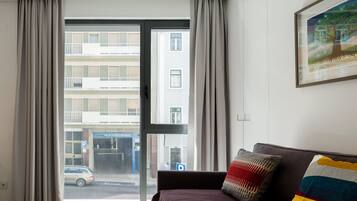 Appartement, 1 chambre | Salle de séjour