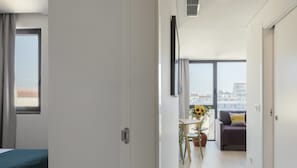 Appartement Duplex, 2 chambres | Coin séjour | Télévision LCD