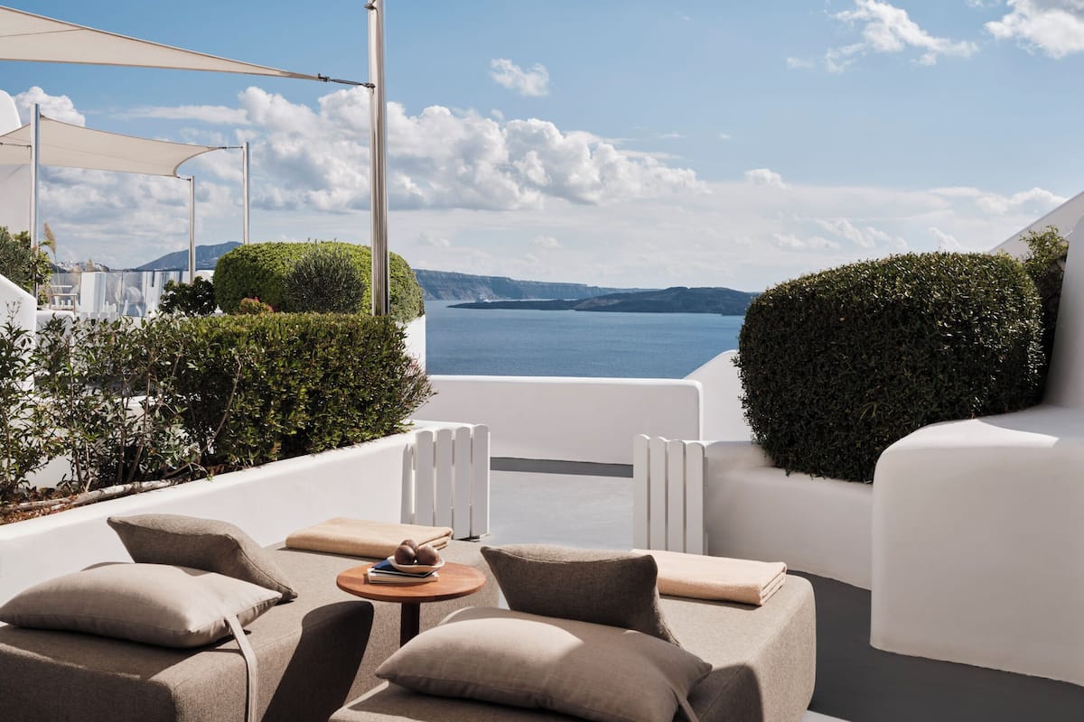 Honeymoon Suite with Caldera View | Balcony view