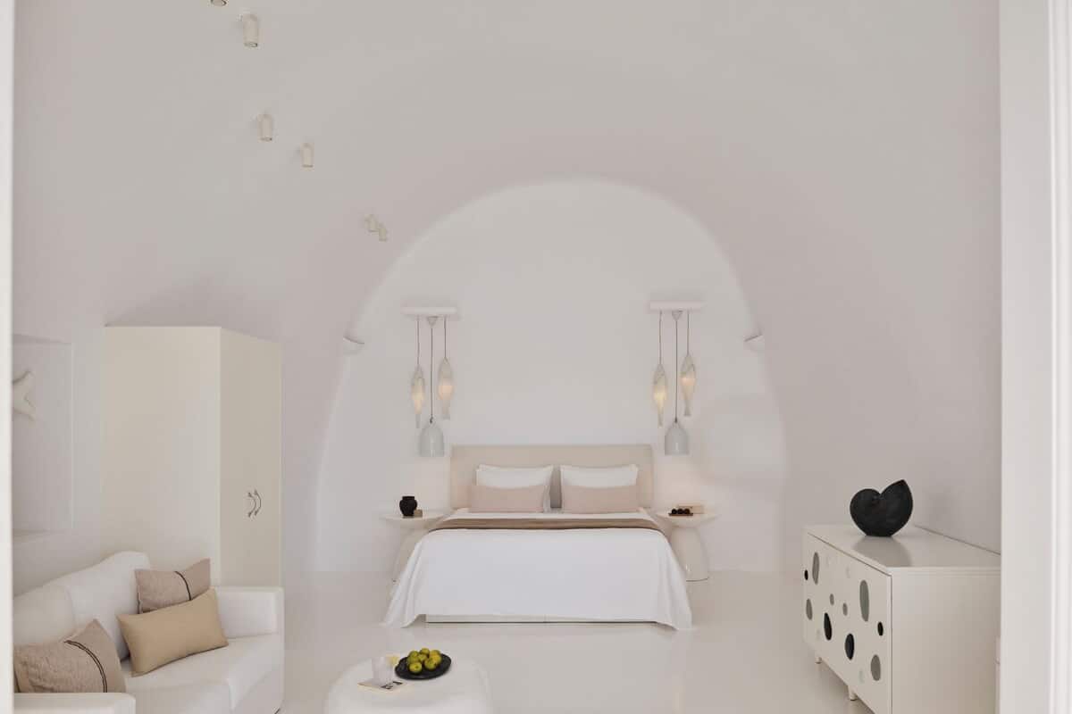 Deluxe Suite with Caldera View