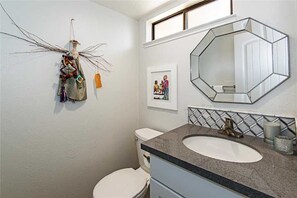 Condo, 3 Bedrooms | Bathroom