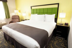 Room, 1 King Bed, Accessible, Non Smoking (Mobility,Tub w/Grab Bars) | Desk, laptop workspace, blackout curtains, iron/ironing board - AmericInn by Wyndham Delafield-Waukesha-Milwaukee (Delafield)