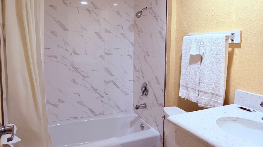 Aloha Inn McAllen Airport near Medical center Tx