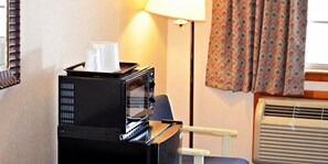 Free WiFi, bed sheets - Aloha Inn (McAllen)