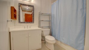 House, Multiple Bedrooms | Bathroom