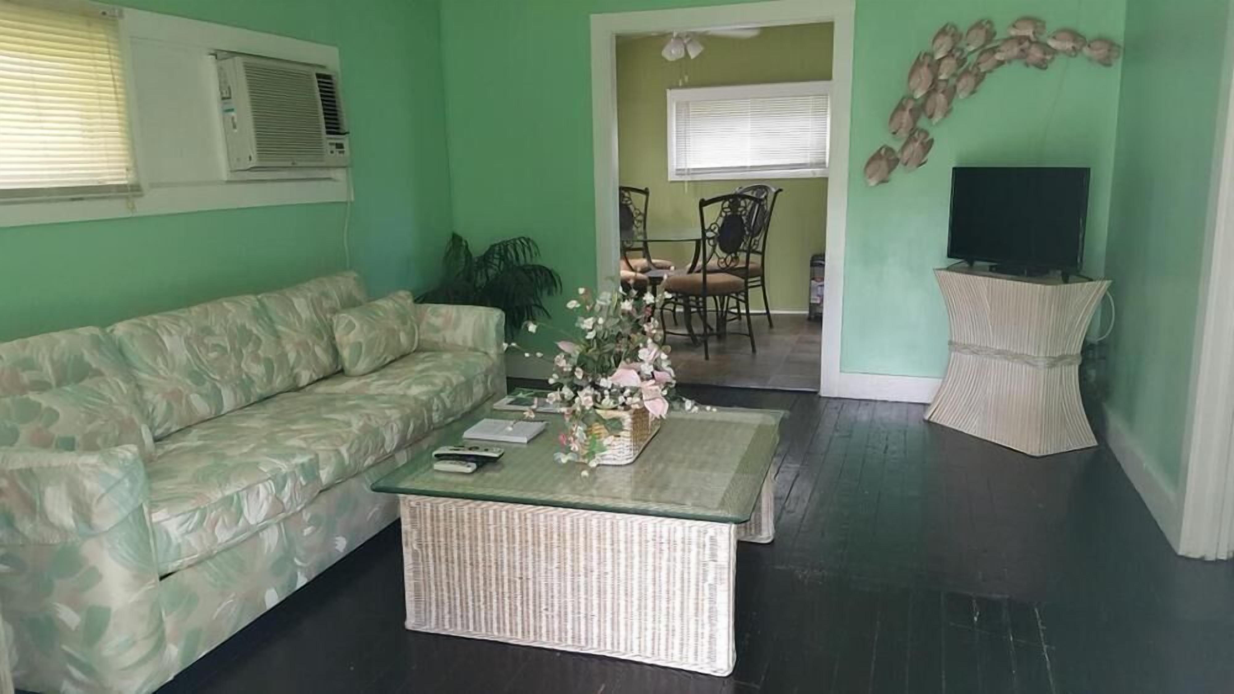 Kamar Double untuk 1 Orang | Area keluarga | TV layar datar