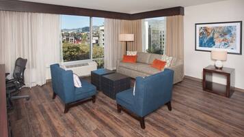 47-Zoll-LCD-Fernseher mit Digitalempfang, Fernseher, Netflix