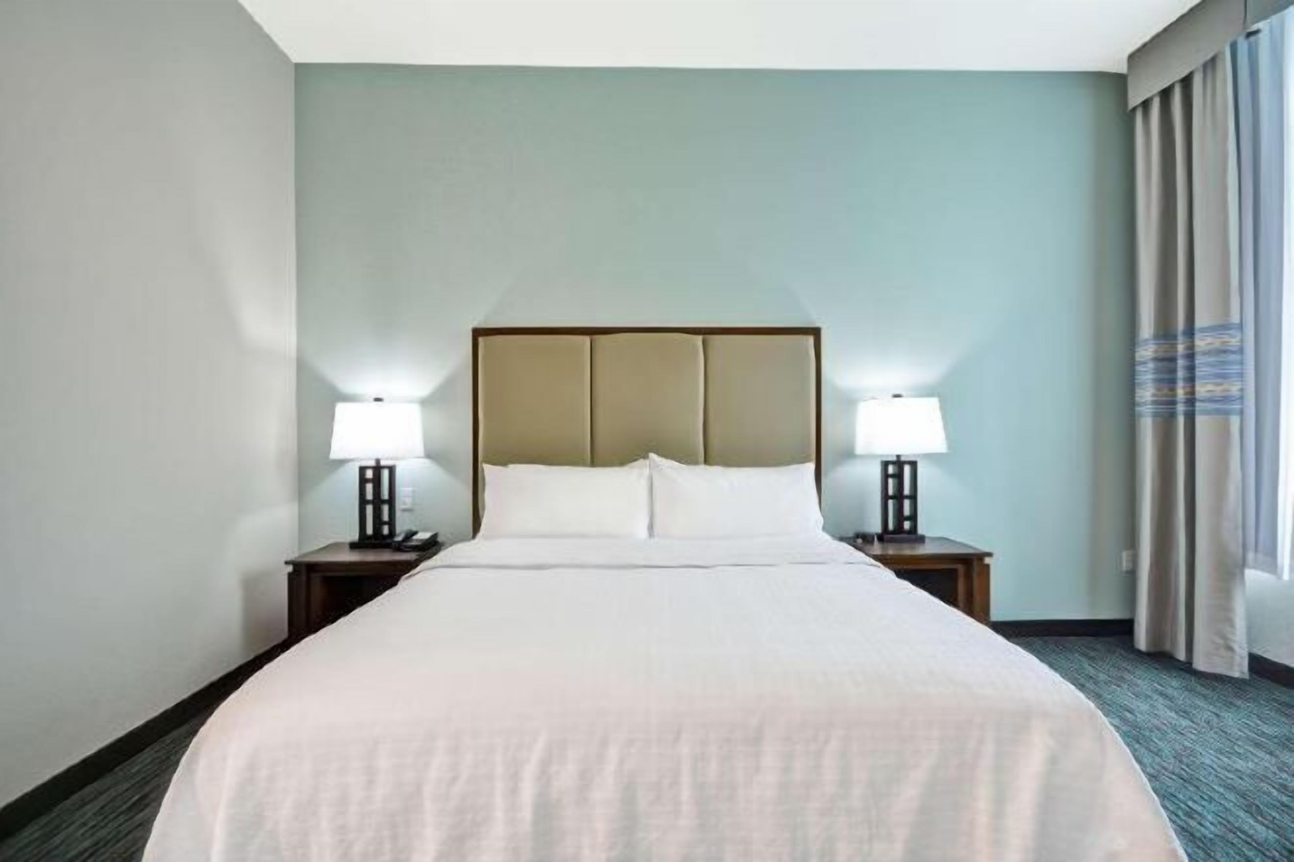 In-room safe, desk, laptop workspace, blackout curtains