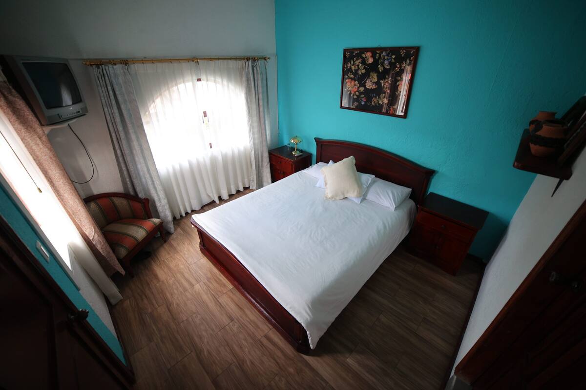 Classic Double Room, 1 Queen Bed, Ensuite, Hill View