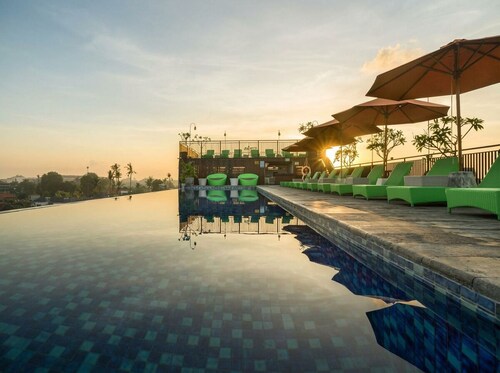 Palette Legian Beach