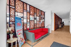 Sala de estar en el lobby