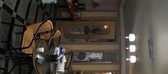 Remnant Guesthouse - Hostel