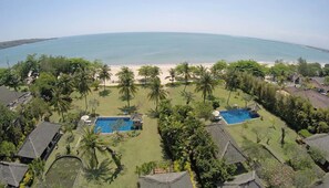 บริเวณภายนอก