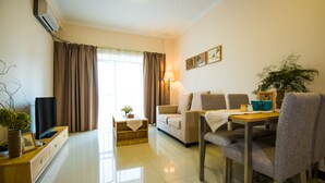Living area - Xizhengjia Apartment Hotel (Guangzhou Pazhou Convention and Exhibition Center) (Guangzhou)
