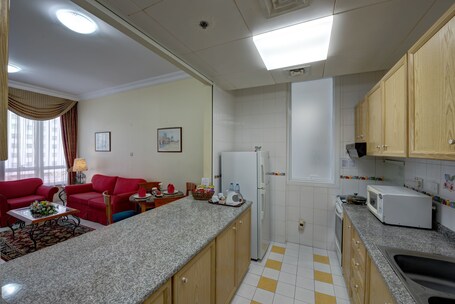 Al Nakheel Hotel Apartments Abu Dhabi - Image 1